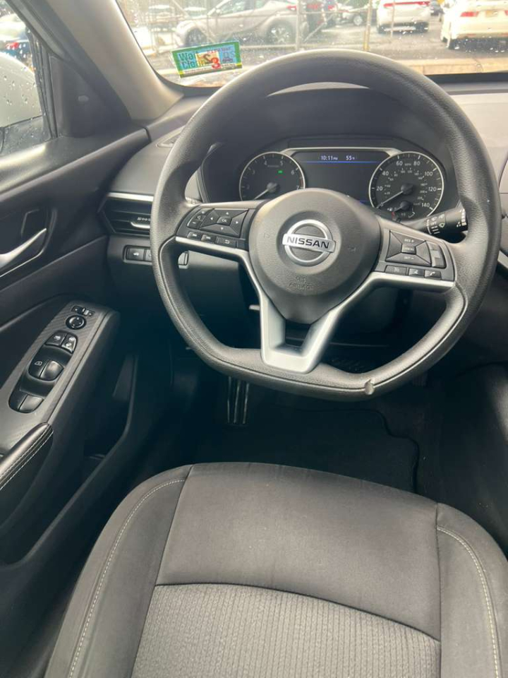 Nissan Altima 2.5 SV 2022