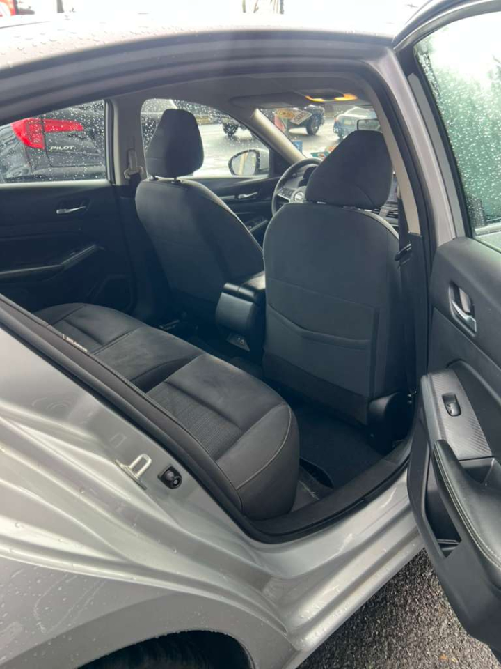 Nissan Altima 2.5 SV 2022