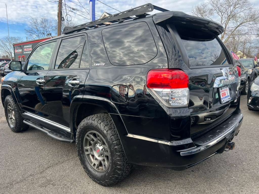 Toyota 4Runner SR5 4WD 2012