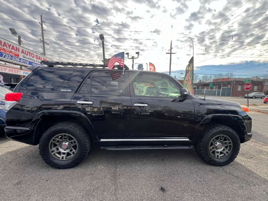 Toyota 4Runner SR5 4WD 2012