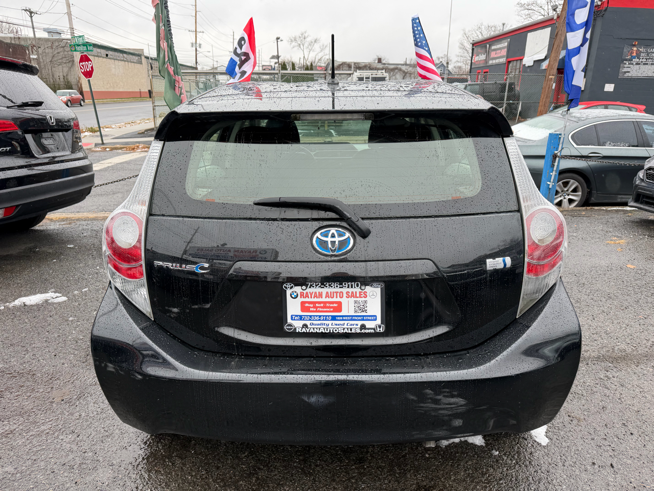 Toyota Prius c One 2013