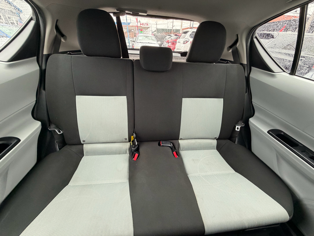 Toyota Prius c One 2013