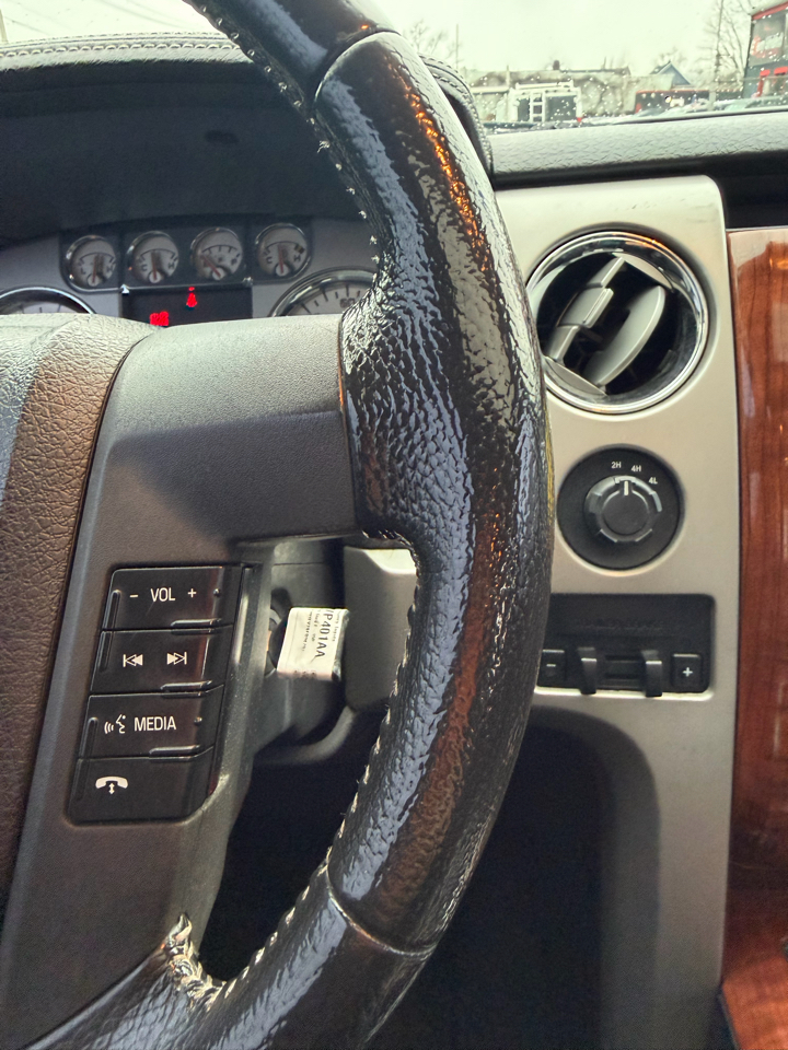 Ford F-150 Lariat SuperCrew 6.5-ft. Bed 4WD 2010