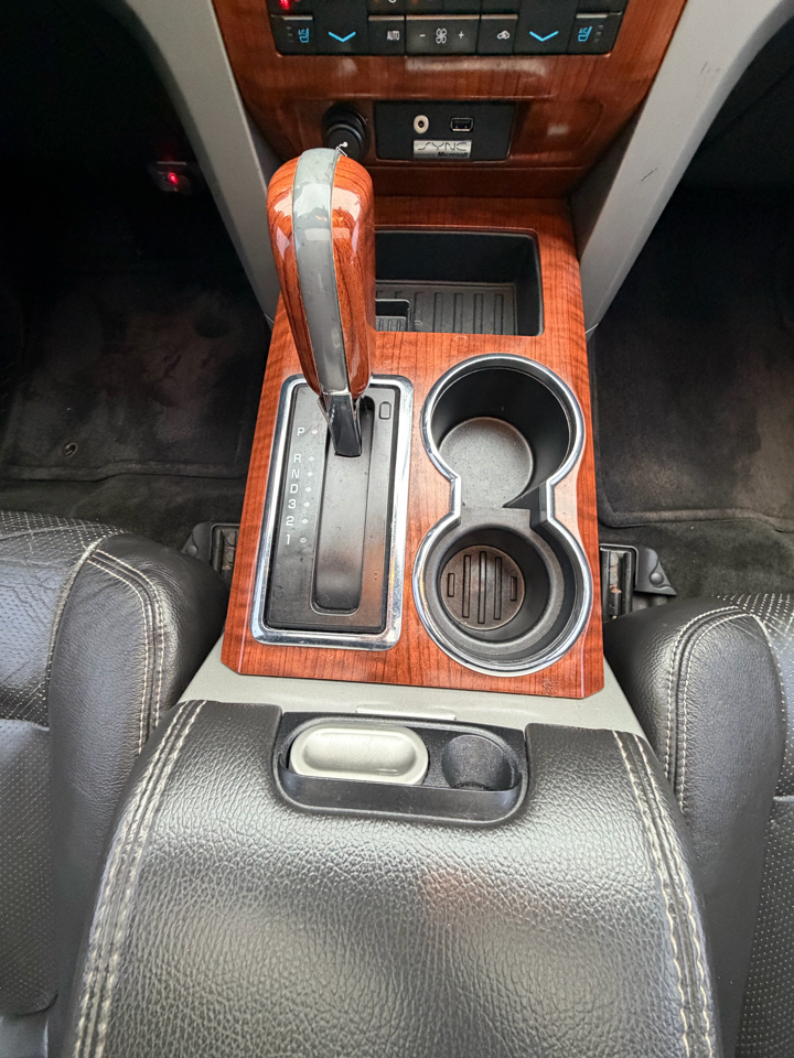 Ford F-150 Lariat SuperCrew 6.5-ft. Bed 4WD 2010