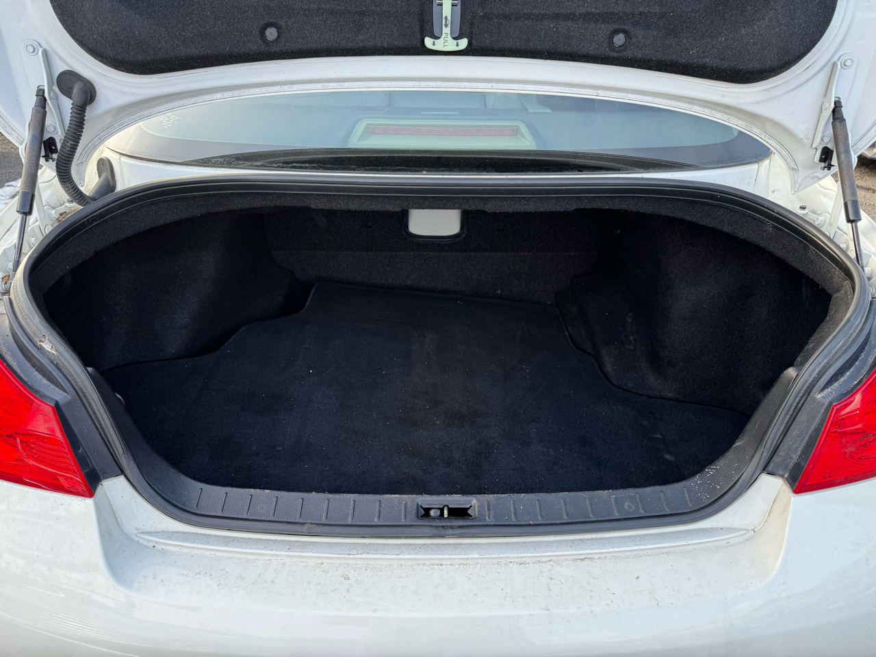 Infiniti G Sedan 37x AWD 2013