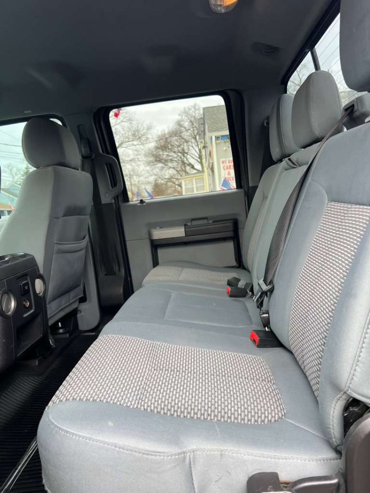 Ford F-250 SD XLT Crew Cab Long Bed 4WD 2015