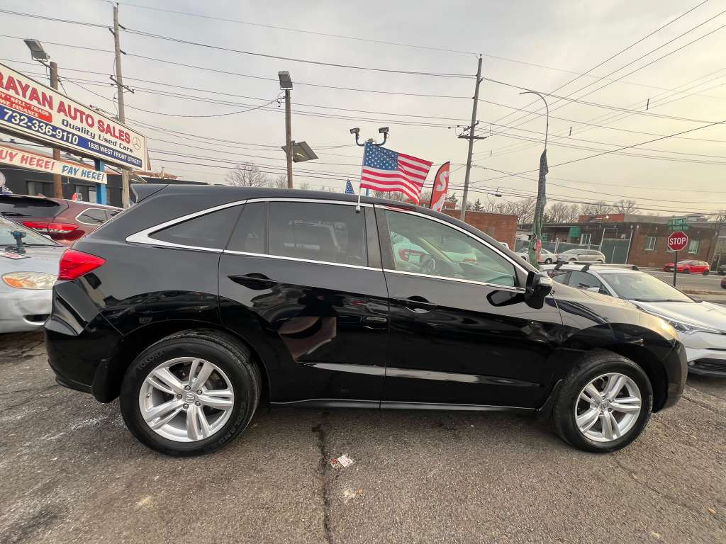 Acura RDX 6-Spd AT AWD w/ Technology Package 2013