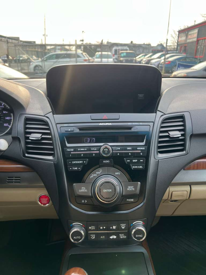 Acura RDX 6-Spd AT AWD w/ Technology Package 2013