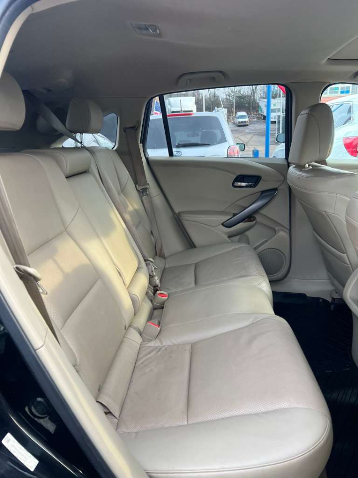 Acura RDX 6-Spd AT AWD w/ Technology Package 2013