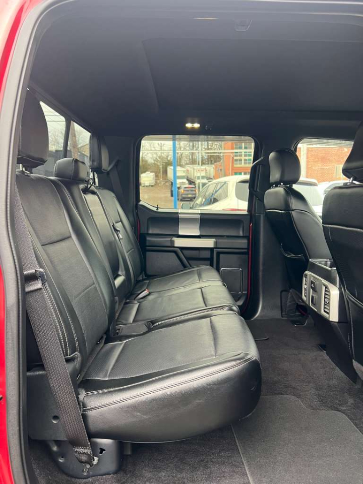 Ford F-150 Lariat SuperCrew 4WD 2015