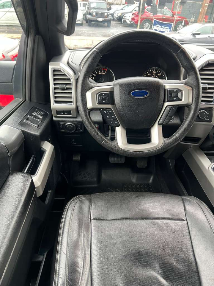 Ford F-150 Lariat SuperCrew 4WD 2015