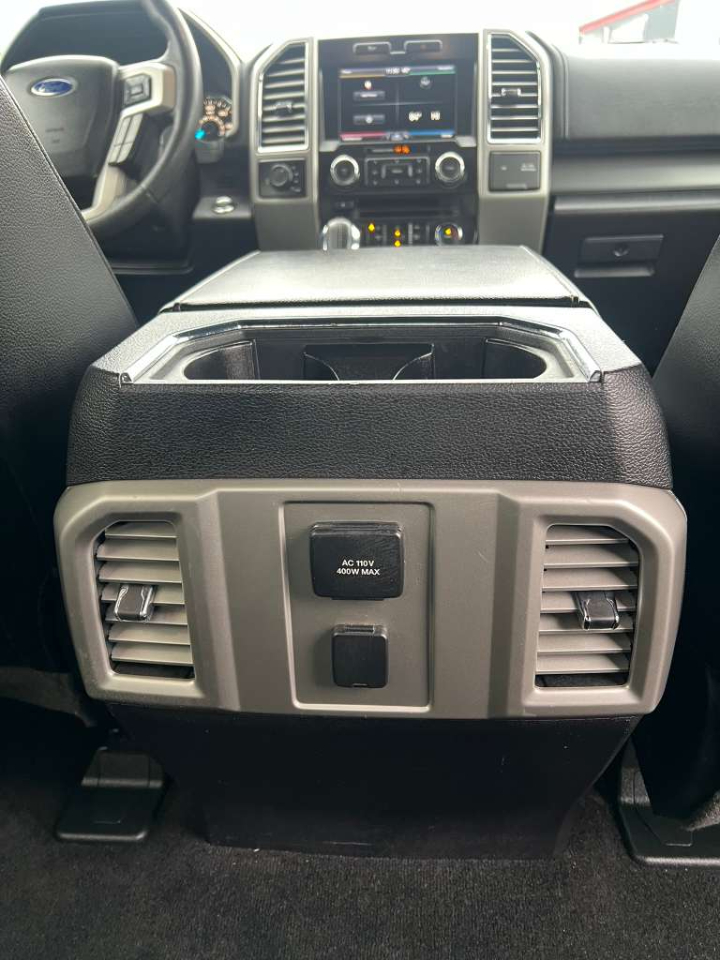 Ford F-150 Lariat SuperCrew 4WD 2015
