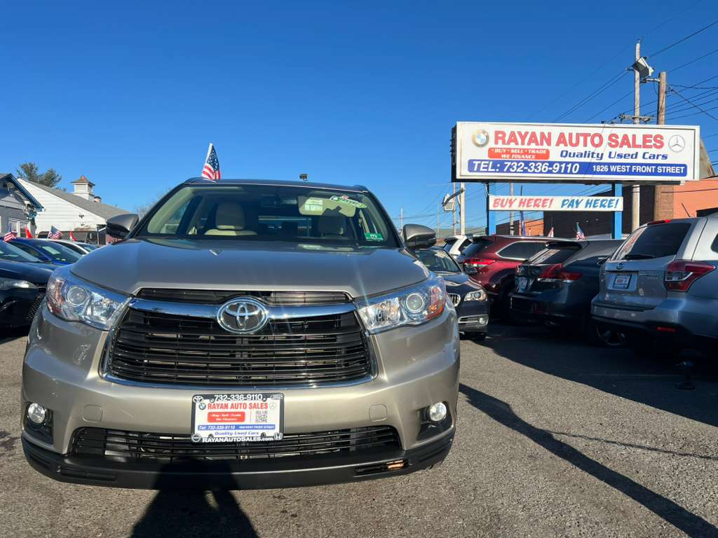 Toyota Highlander XLE AWD V6 2015