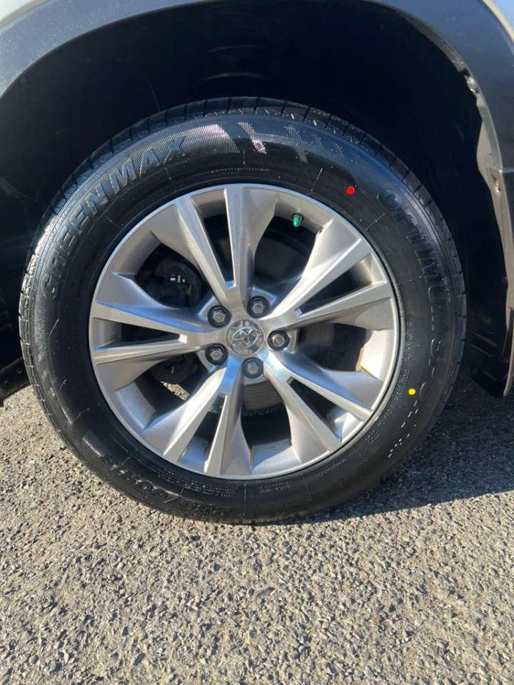 Toyota Highlander XLE AWD V6 2015