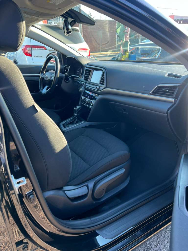 Hyundai Elantra SE 2019