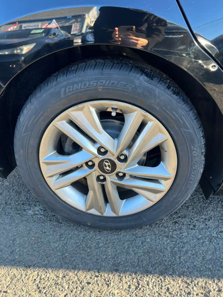 Hyundai Elantra SE 2019