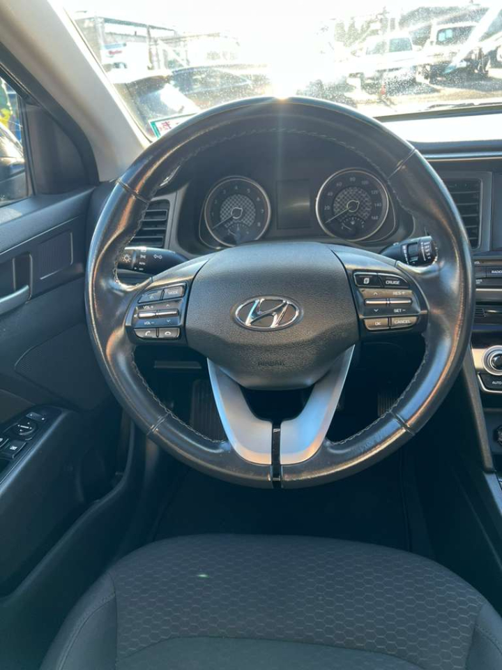Hyundai Elantra SE 2019