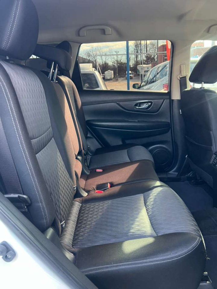 Nissan Rogue S AWD 2017