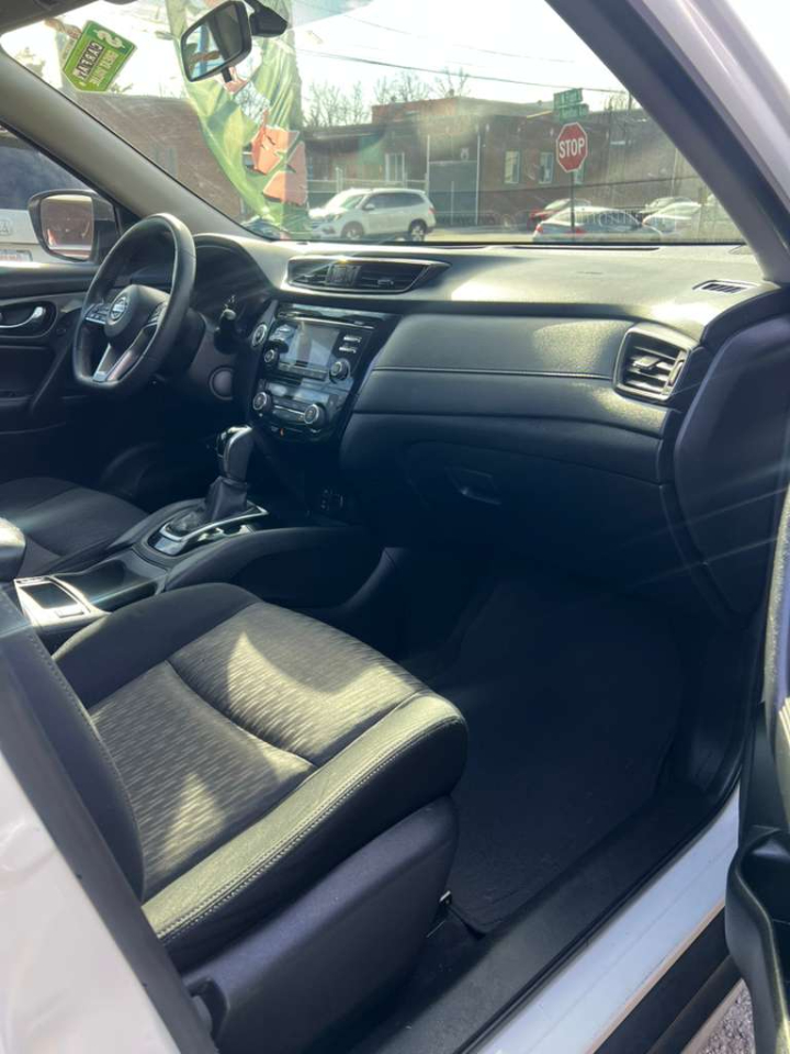 Nissan Rogue S AWD 2017