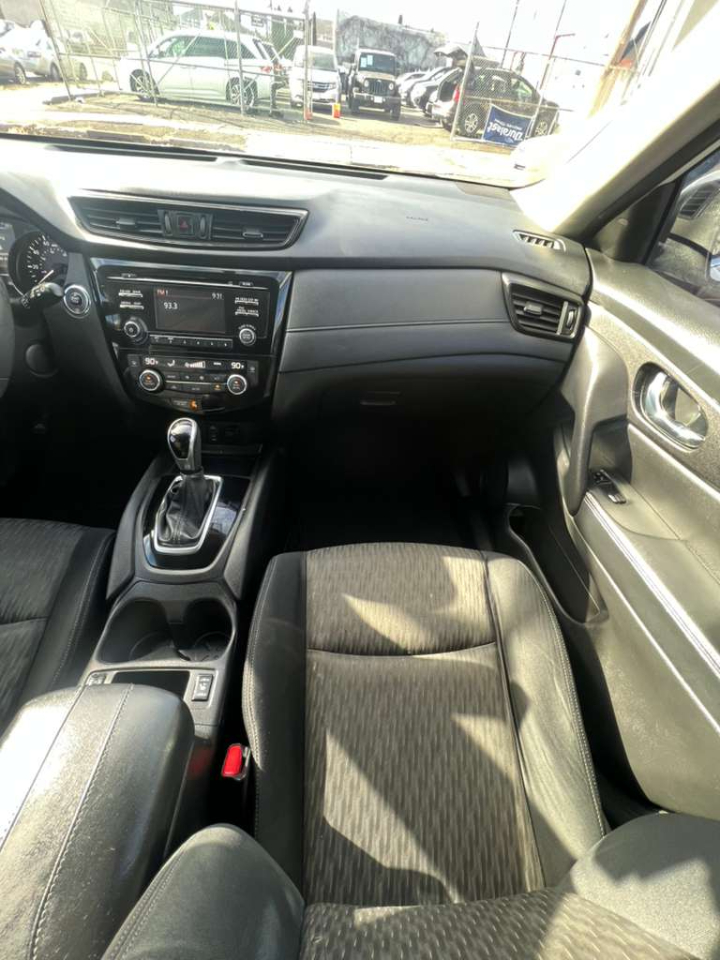 Nissan Rogue S AWD 2017