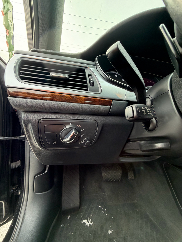 Audi A6 2.0T Premium Plus 2015