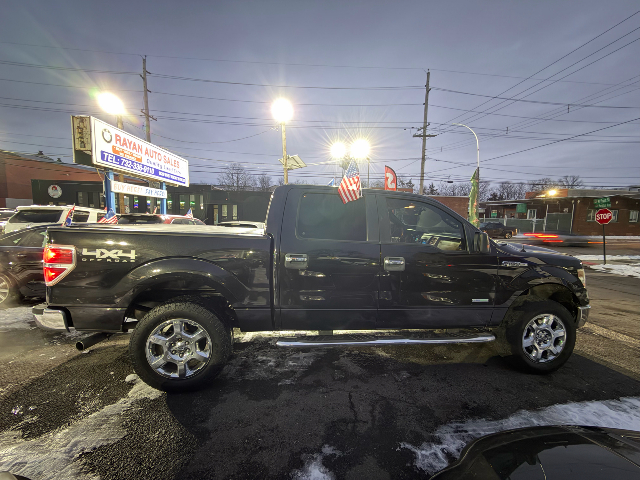 Ford F-150 Platinum SuperCrew 6.5-ft. Bed 4WD 2014