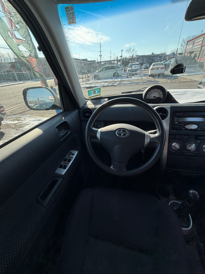 Scion xB Wagon 2005