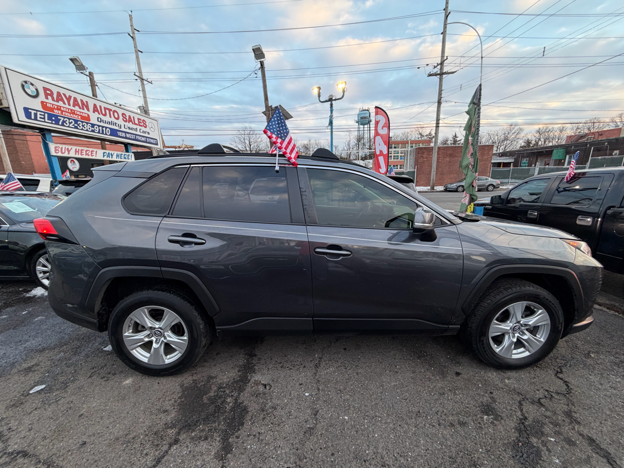 Toyota RAV4 XLE AWD 2019