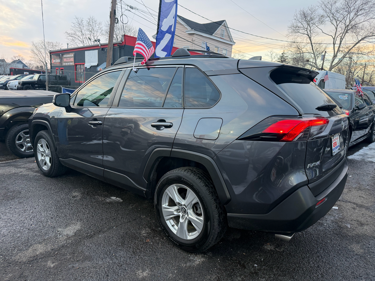 Toyota RAV4 XLE AWD 2019