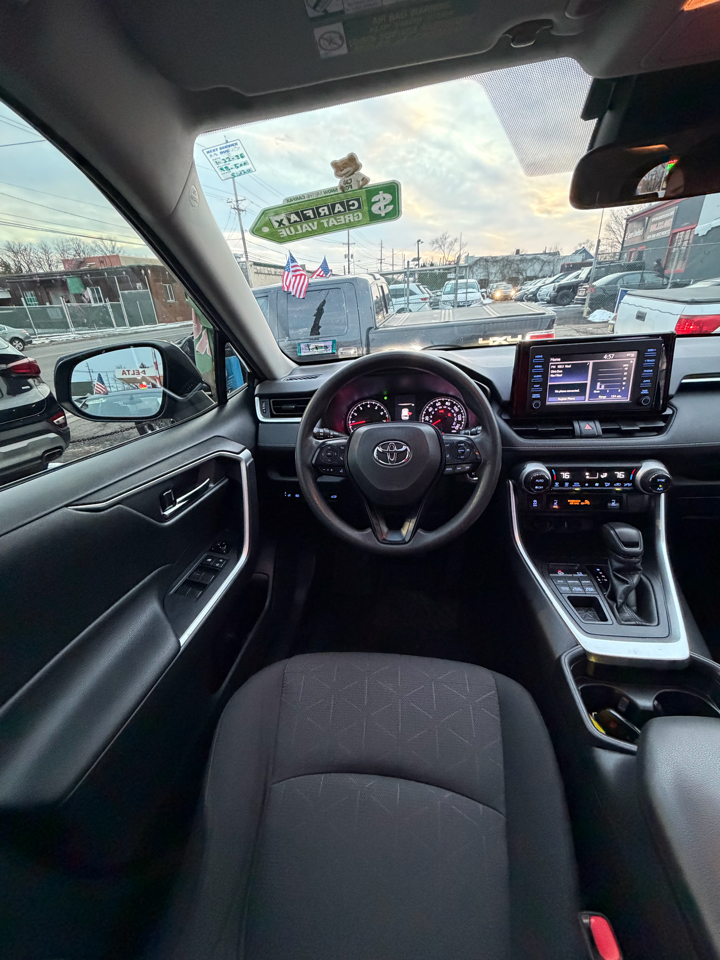 Toyota RAV4 XLE AWD 2019