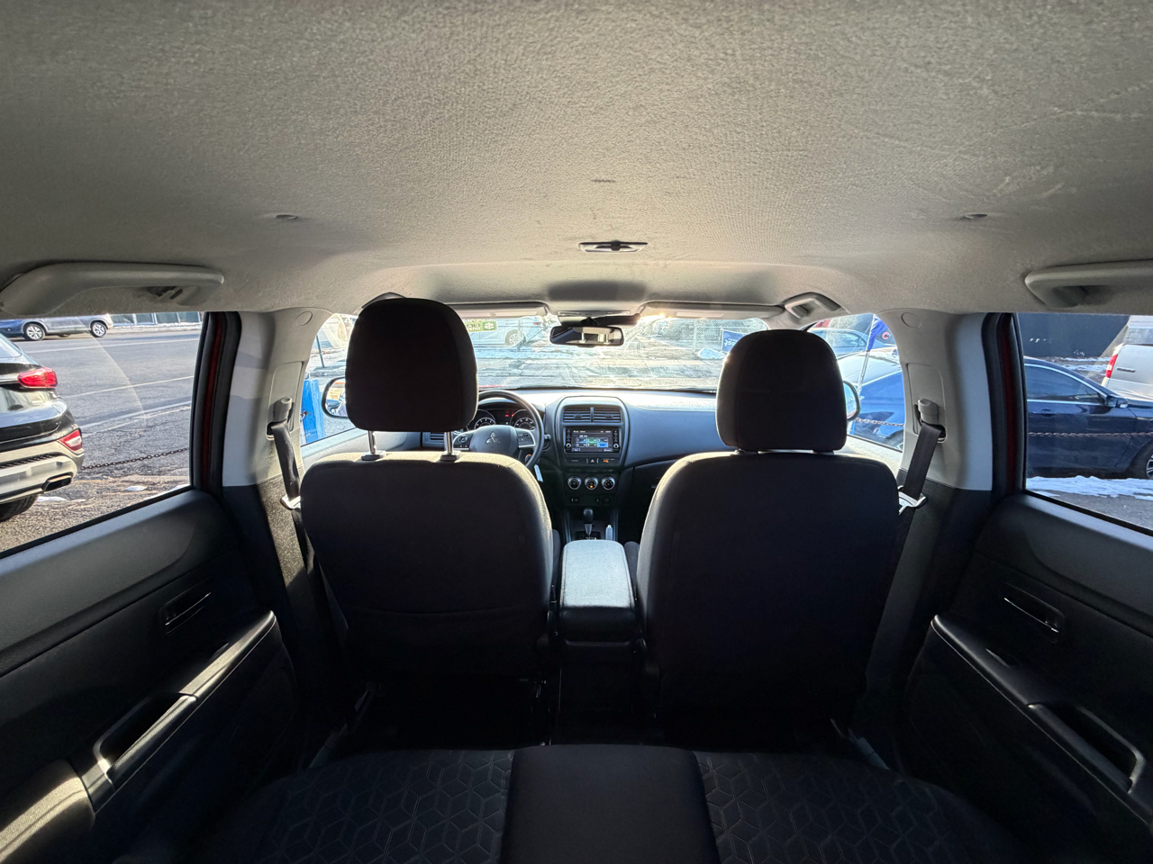 Mitsubishi Outlander Sport 2.0 ES 4WD 2024