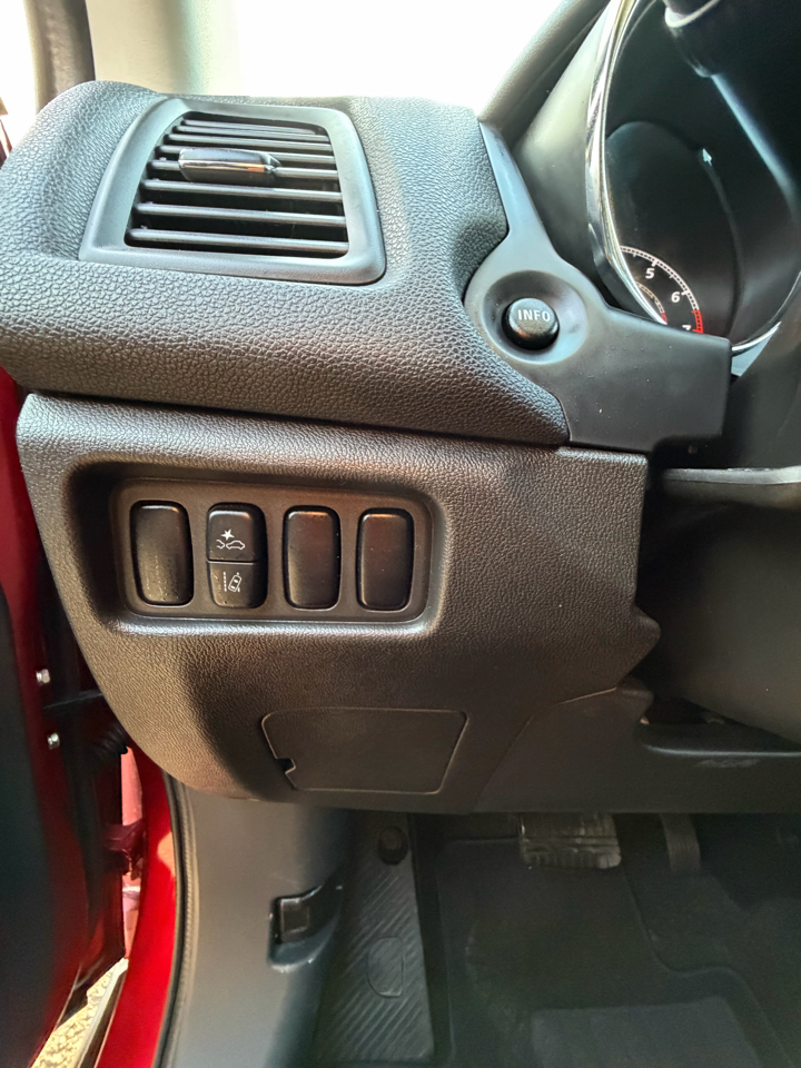 Mitsubishi Outlander Sport 2.0 ES 4WD 2024