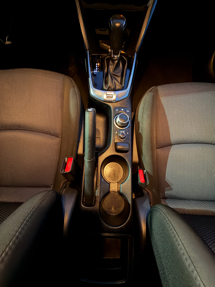 Toyota Yaris iA 6A 2018