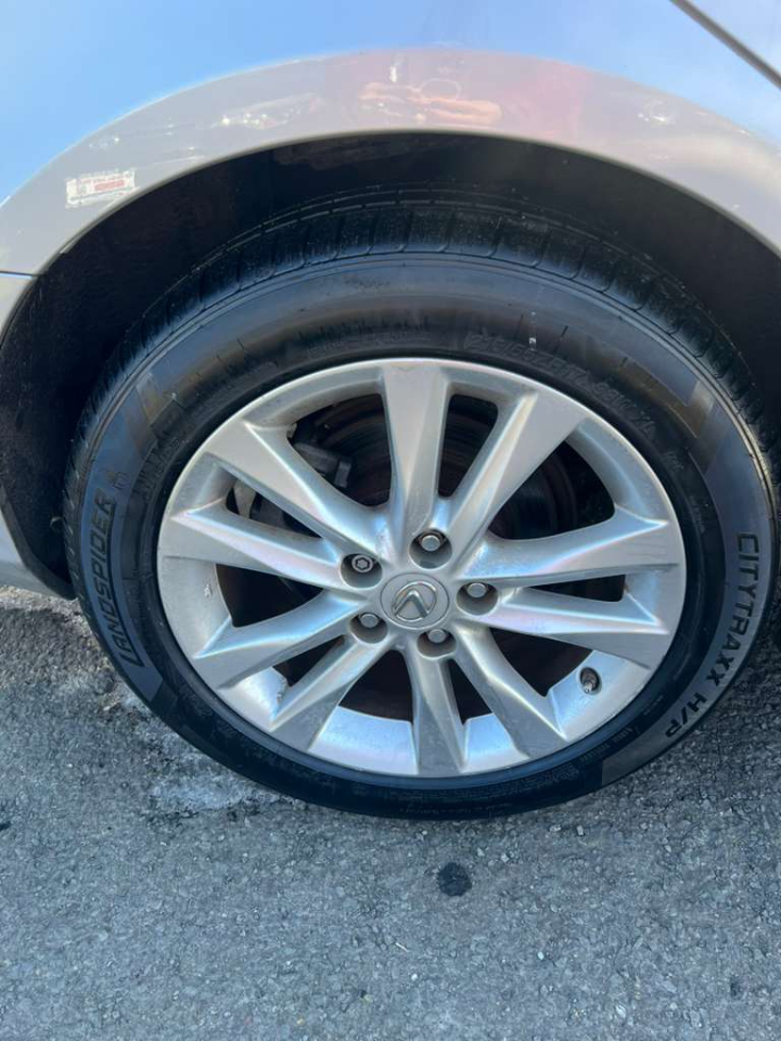 Lexus ES 350 Sedan 2011