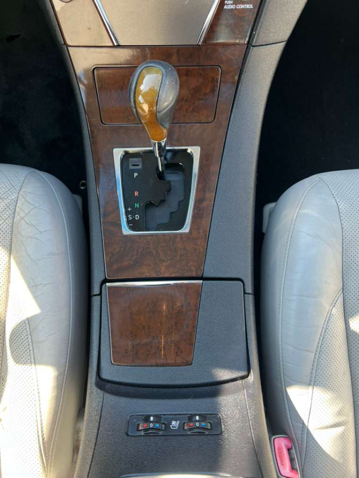 Lexus ES 350 Sedan 2011