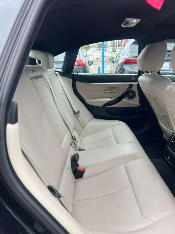 BMW 4-Series Gran Coupe 435i xDrive 2016