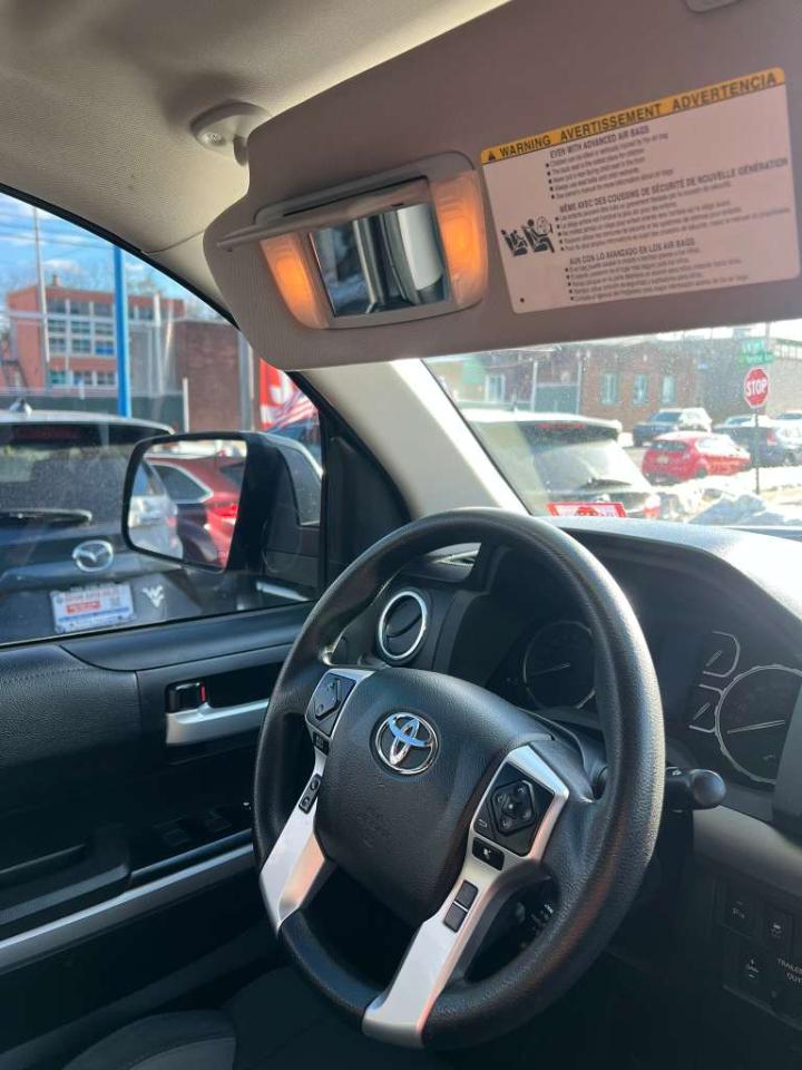 Toyota Tundra SR5 5.7L V8 Double Cab 4WD 2018