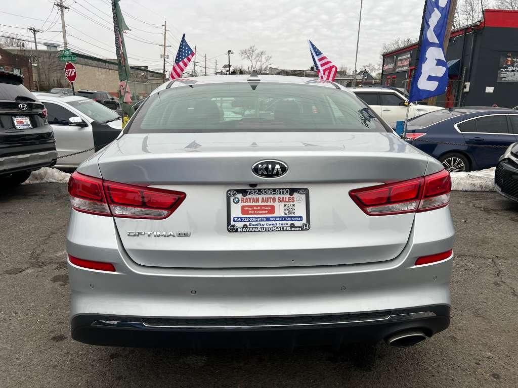 Kia Optima LX 2020