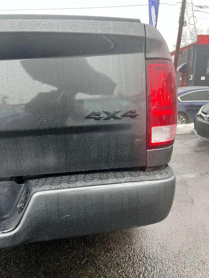 RAM 1500 Classic Tradesman Quad Cab 4WD 2019