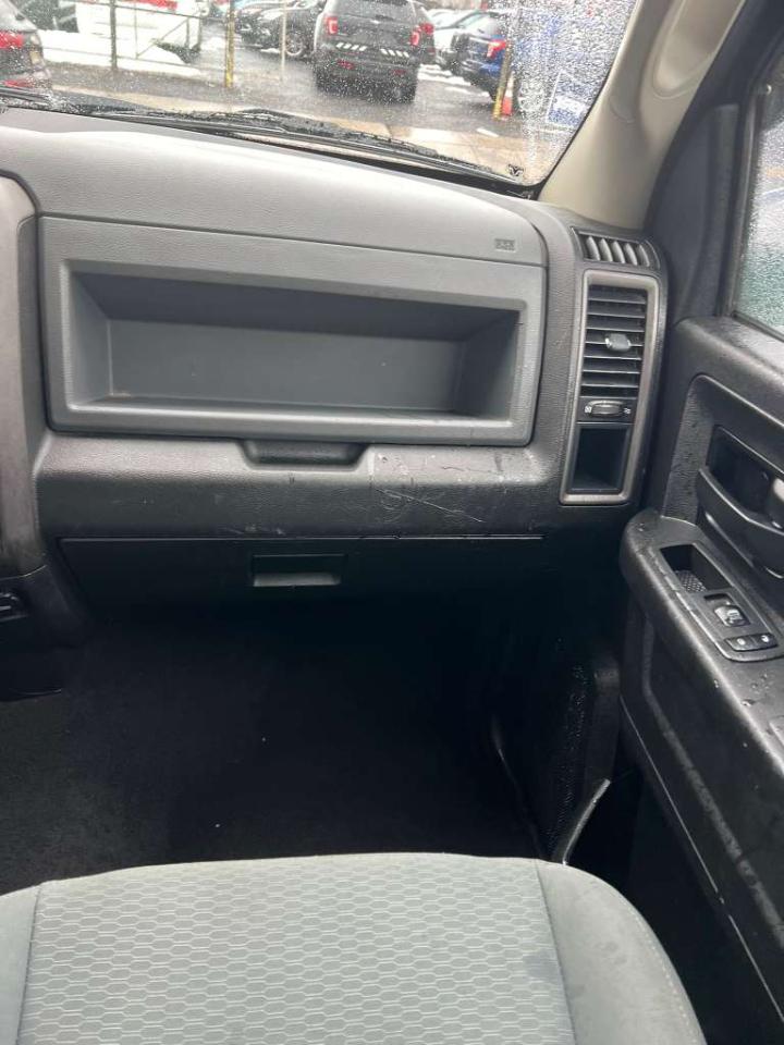 RAM 1500 Classic Tradesman Quad Cab 4WD 2019