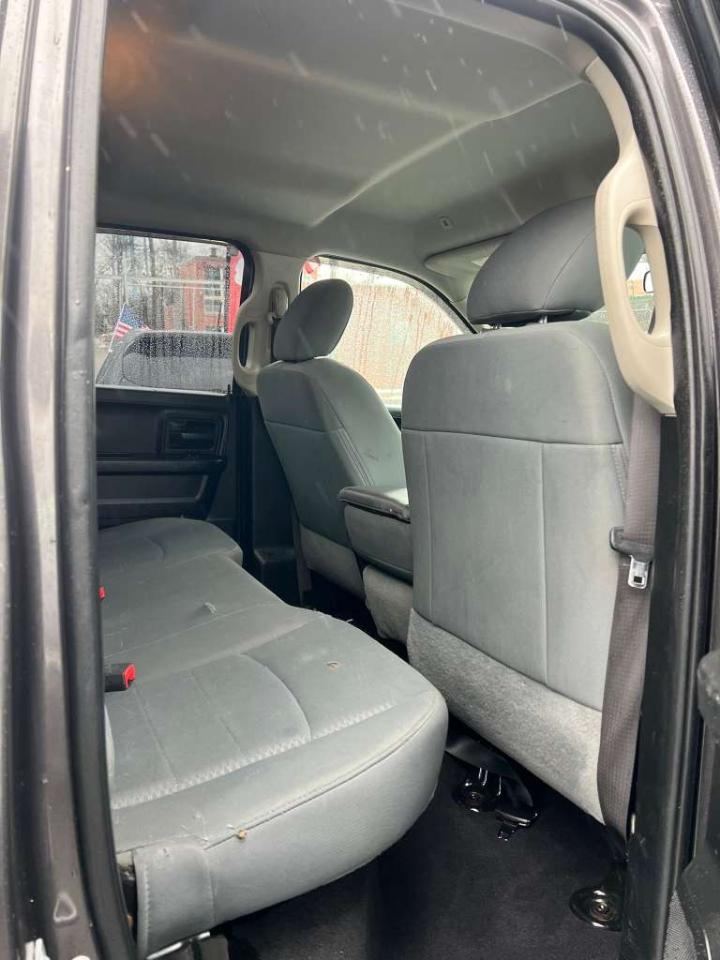 RAM 1500 Classic Tradesman Quad Cab 4WD 2019