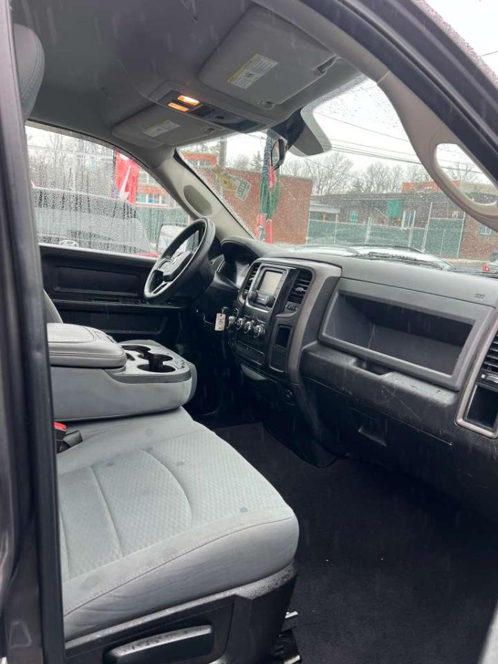 RAM 1500 Classic Tradesman Quad Cab 4WD 2019