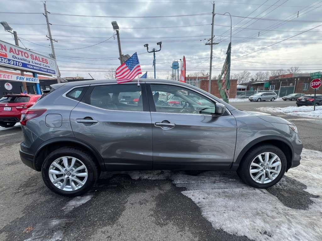 Nissan Rogue Sport S AWD 2021