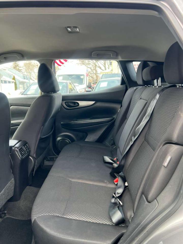 Nissan Rogue Sport S AWD 2021