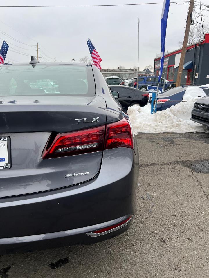 Acura TLX SH-AWD V6 w/Technology Pkg 2017