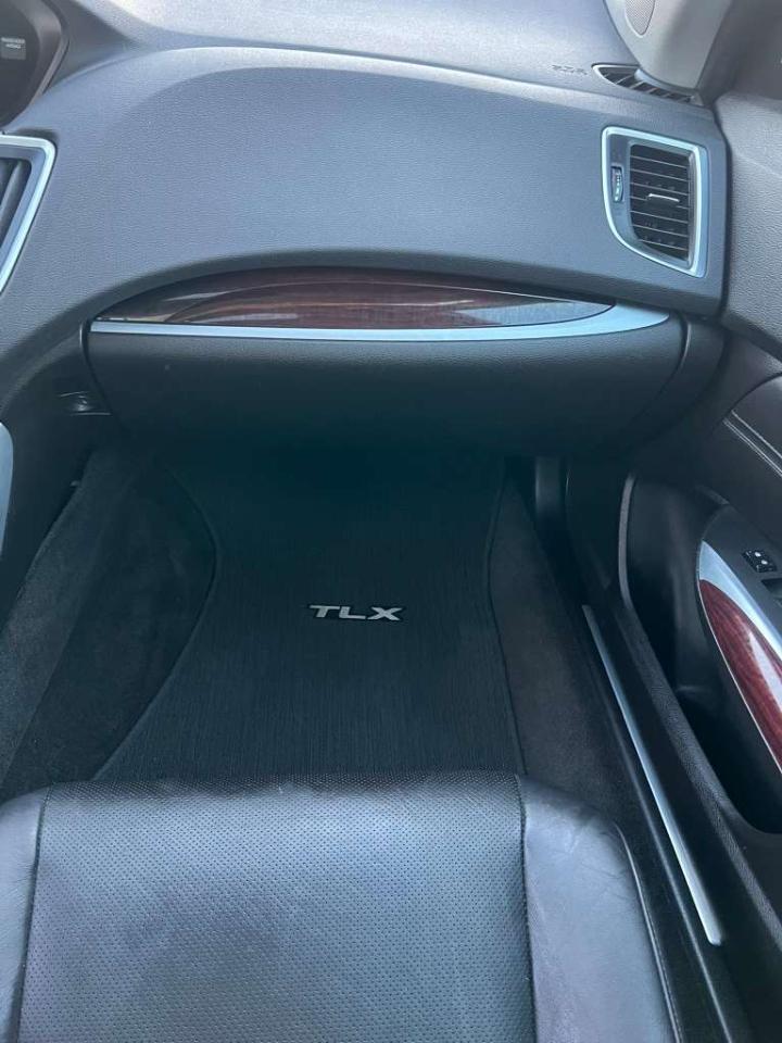 Acura TLX SH-AWD V6 w/Technology Pkg 2017