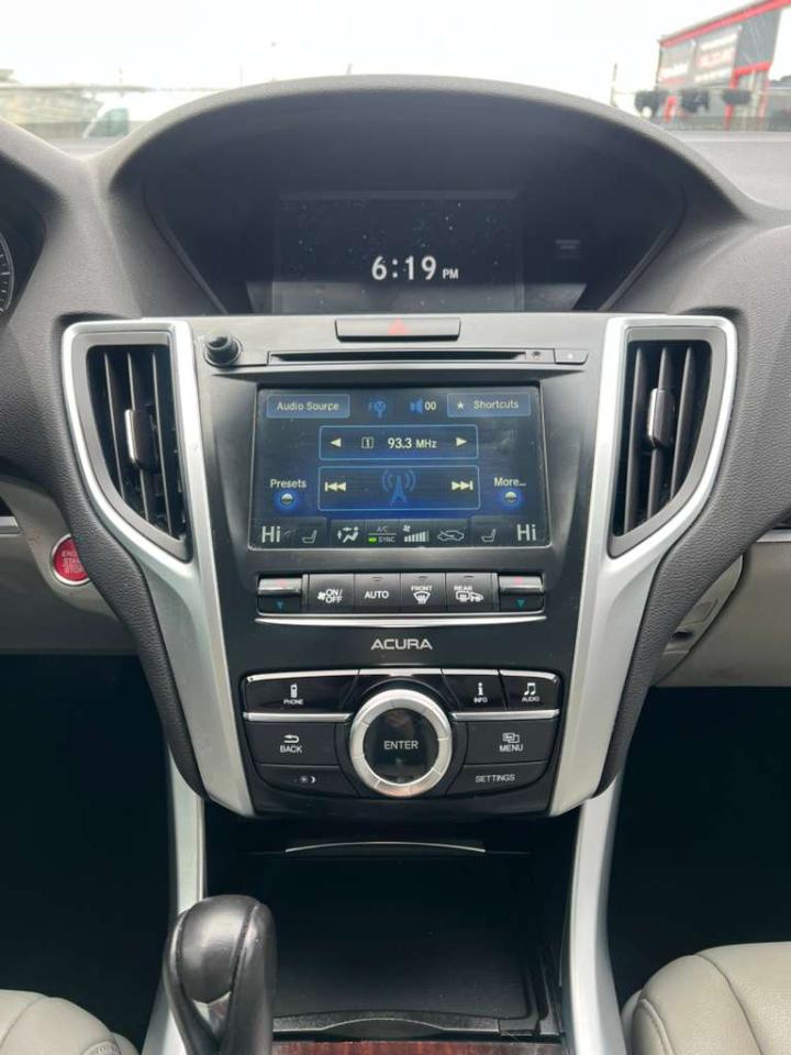 Acura TLX 8-Spd DCT 2016