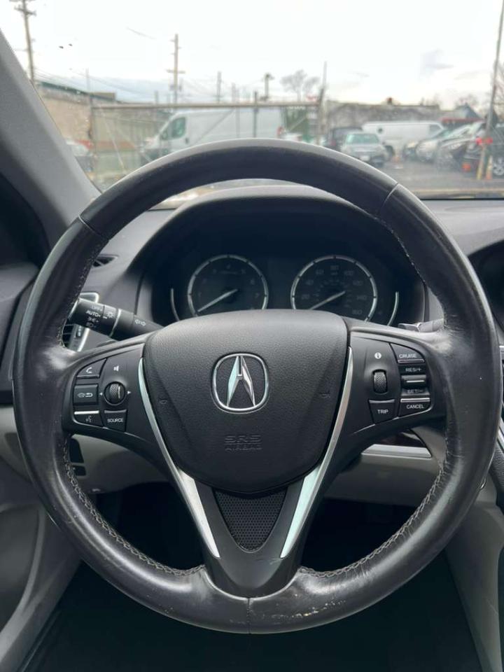 Acura TLX 8-Spd DCT 2016