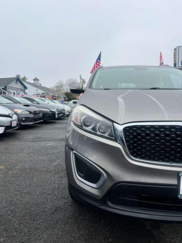 Kia Sorento LX 2WD 2016
