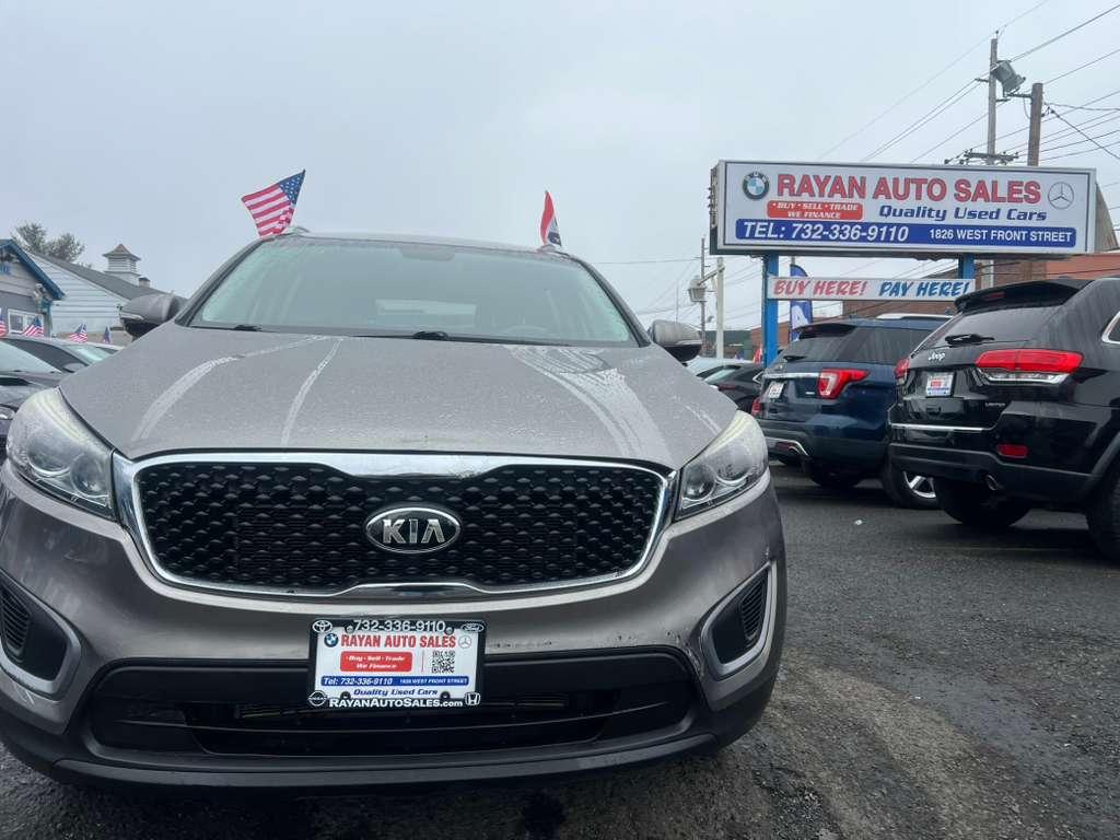 Kia Sorento LX 2WD 2016